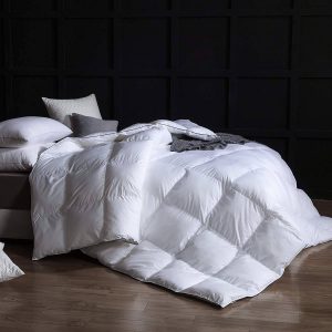 down alternative comforter queen