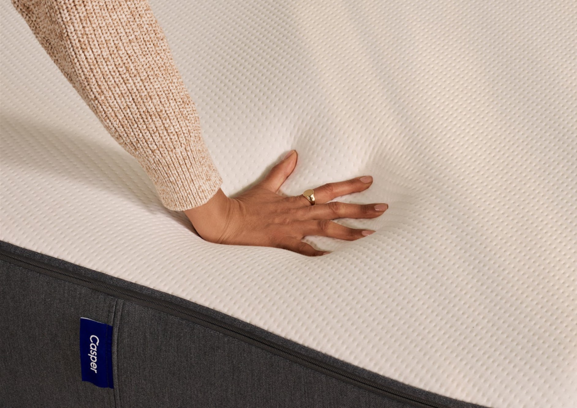 testing pressure relief on Casper mattress