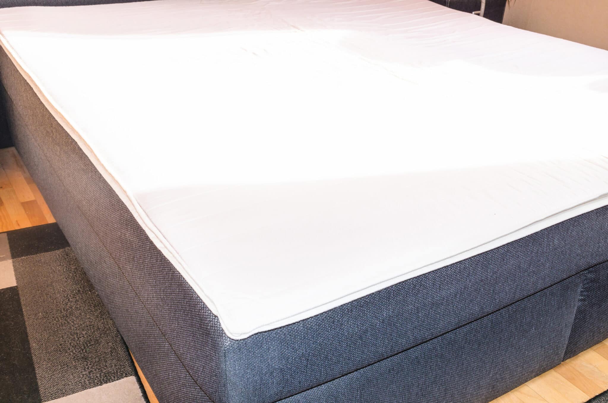 How to Stop a Bed from Squeaking 16 Simple Solutions Sleep Report