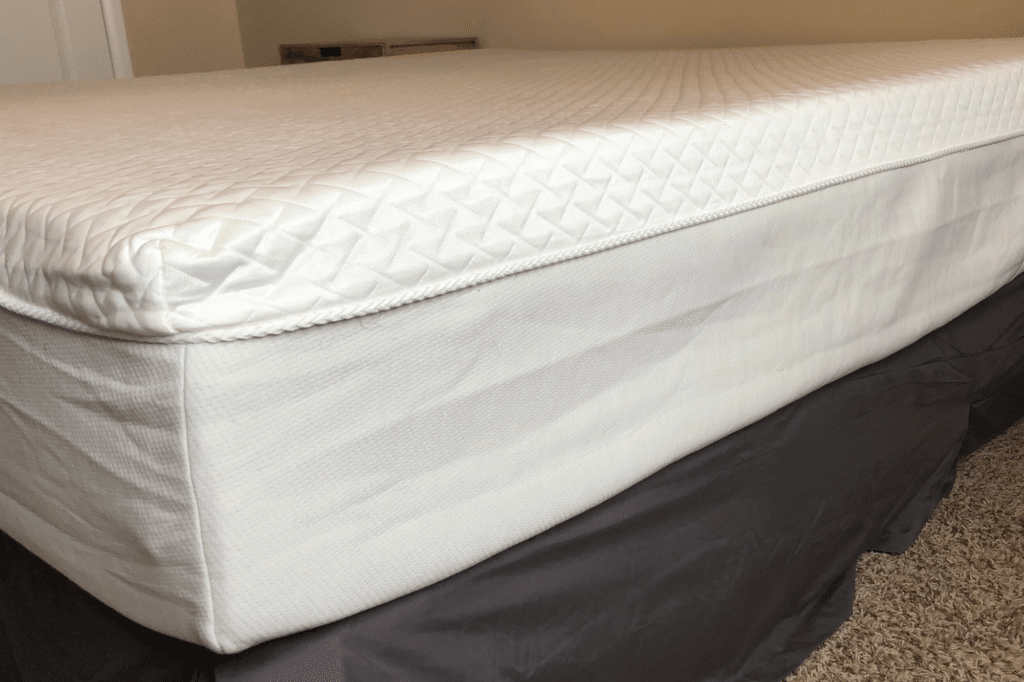 11-inch hybrid bed