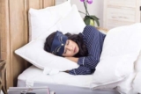 Best Feather Pillows Reviews and Buying Guide)